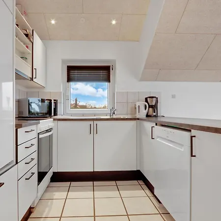 Cozy Pool House By The Sea, Vejlby Klit-sj505 בית נופש